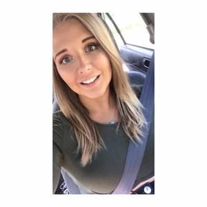 Meet your Posher, Ava